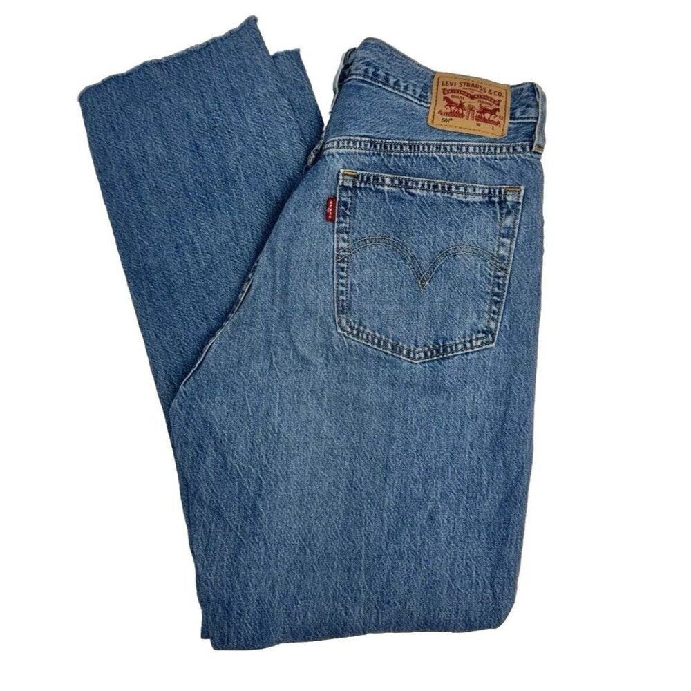 Levi's 501 Blue 31 X 27.5 Lose Fit Button Up Denim Distressed Light Wash Raw Hem